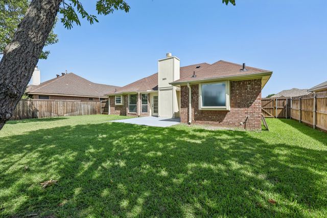 2601 Dandelion Lane, Rowlett, TX 75089