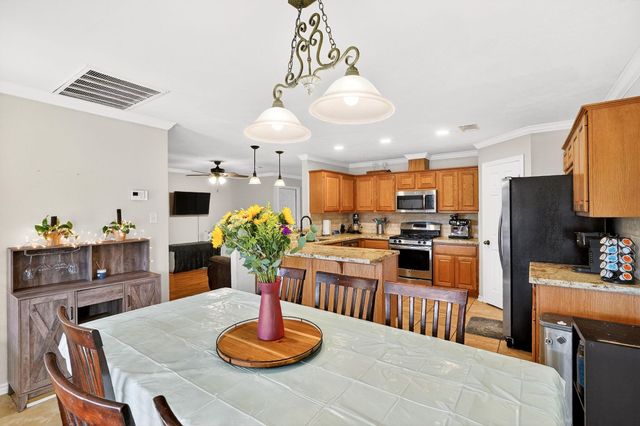 1308 Roanoke Court, College Station, TX 77845