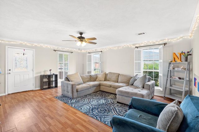 1308 Roanoke Court, College Station, TX 77845