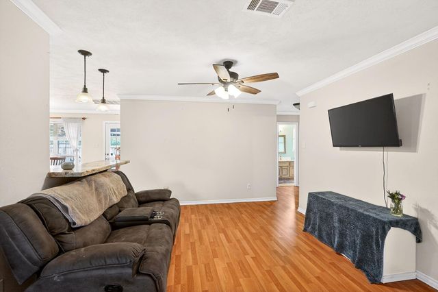 1308 Roanoke Court, College Station, TX 77845