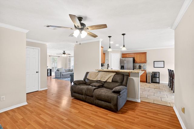 1308 Roanoke Court, College Station, TX 77845