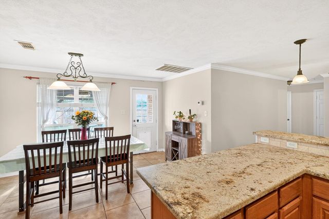 1308 Roanoke Court, College Station, TX 77845