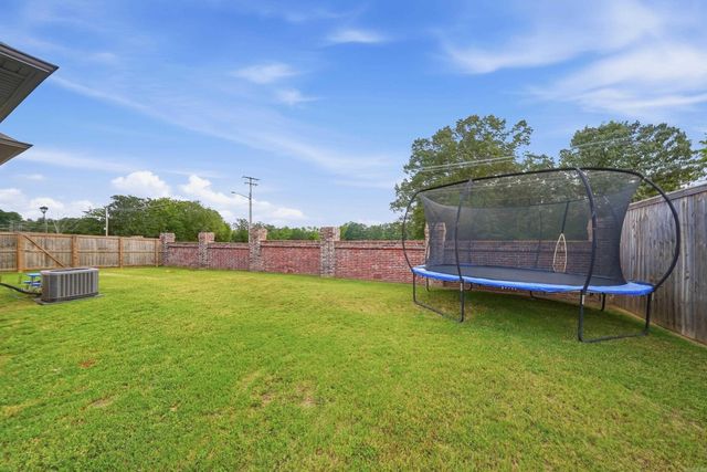 1505 Southwinds Drive, Conway, AR 72034