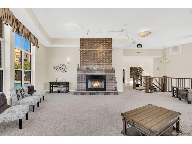 9079 E Panorama Cir 313, Englewood, CO 80112