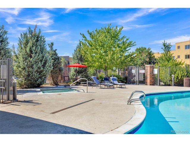 9079 E Panorama Cir 313, Englewood, CO 80112