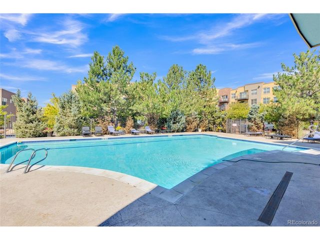 9079 E Panorama Cir 313, Englewood, CO 80112