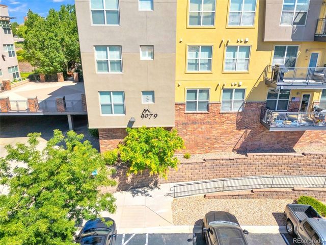 9079 E Panorama Cir 313, Englewood, CO 80112