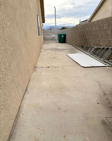 31222 Neuma Drive, Cathedral City, CA 92234