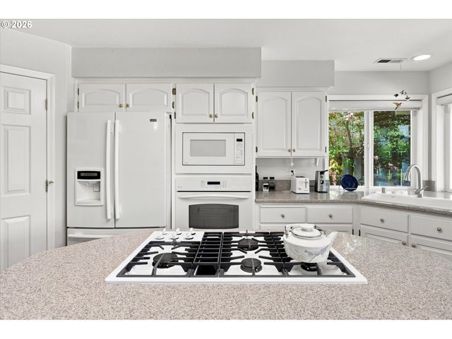 4700 Nw 139TH Loop, Vancouver, WA 98685