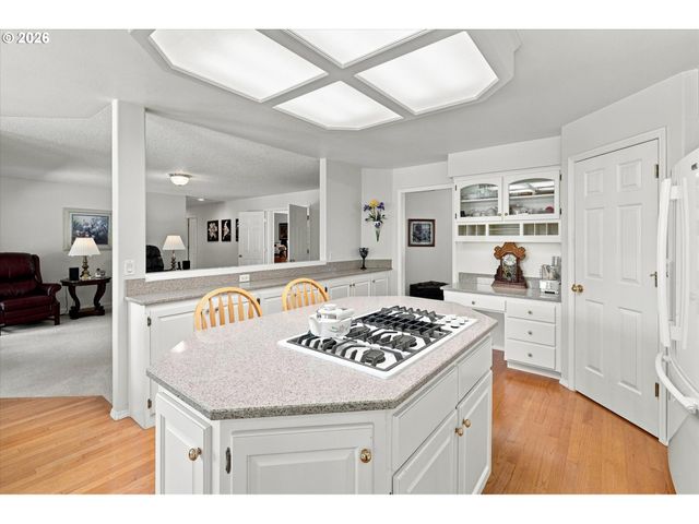 4700 Nw 139TH Loop, Vancouver, WA 98685