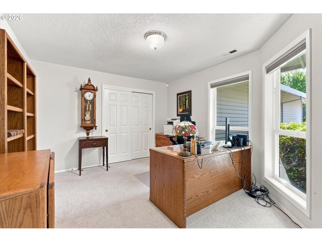 4700 Nw 139TH Loop, Vancouver, WA 98685