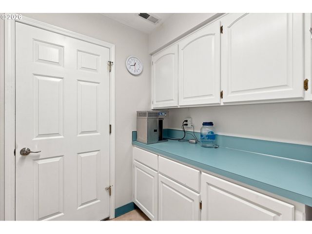 4700 Nw 139TH Loop, Vancouver, WA 98685