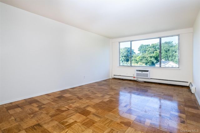 125 Lake Street 7-L North, White Plains, NY 10604