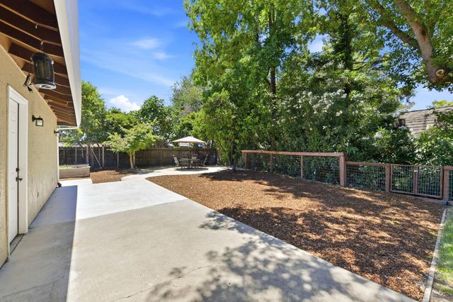 4531 Las Encinitas Dr, Fair Oaks, CA 95628