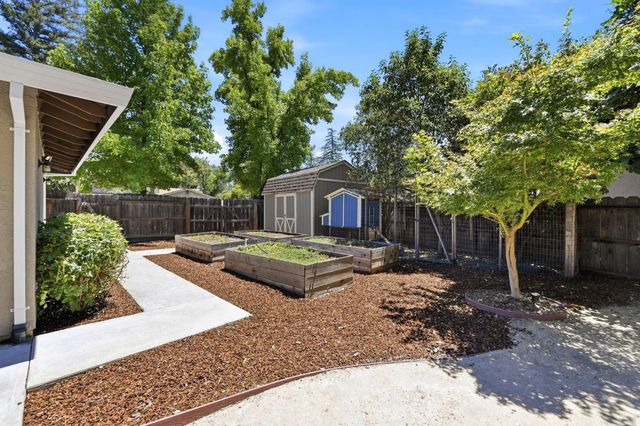 4531 Las Encinitas Dr, Fair Oaks, CA 95628