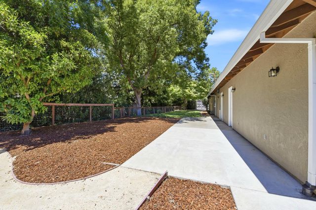 4531 Las Encinitas Dr, Fair Oaks, CA 95628