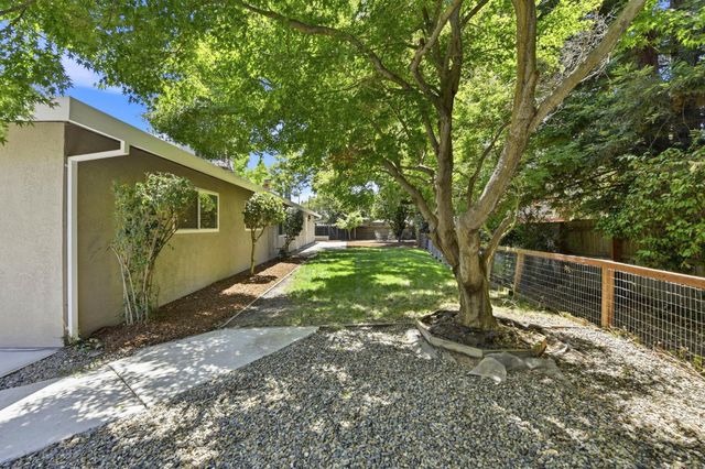 4531 Las Encinitas Dr, Fair Oaks, CA 95628