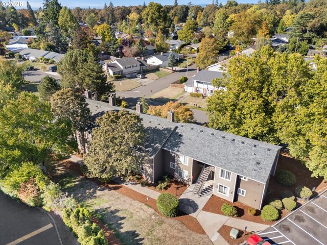 13370 Nw WESTLAWN Ter, Portland, OR 97229