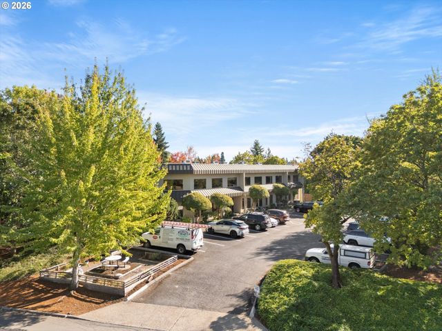 13370 Nw WESTLAWN Ter, Portland, OR 97229