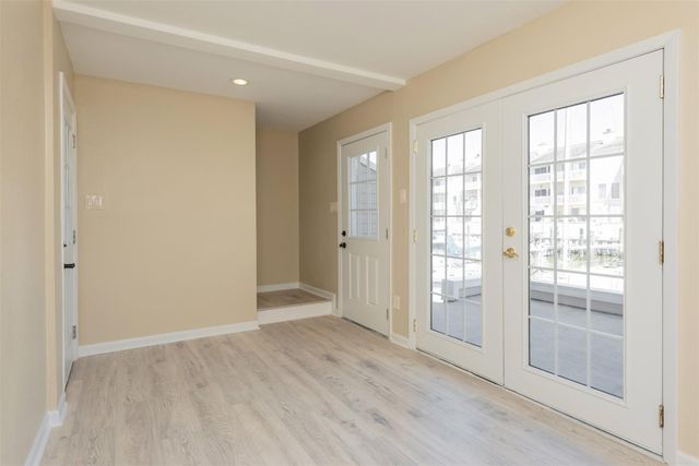 13 Mariner Village Drive, Seabrook, TX 77586