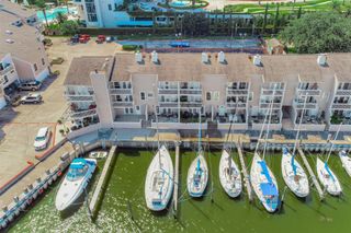 13 Mariner Village Drive, Seabrook, TX 77586