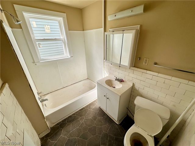 615 Wellman Avenue SW, Massillon, OH 44646