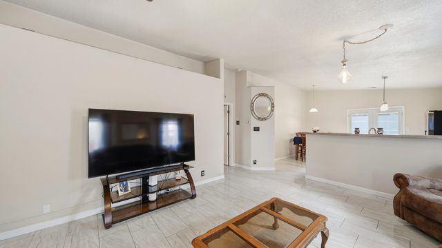 10931 Argonite Drive NW, Albuquerque, NM 87114