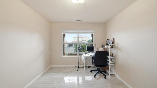 10931 Argonite Drive NW, Albuquerque, NM 87114