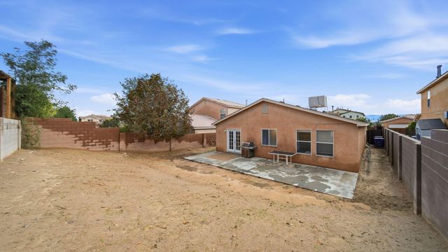 10931 Argonite Drive NW, Albuquerque, NM 87114