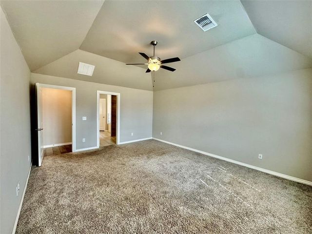 19112 Grove Parkway, Edmond, OK 73012