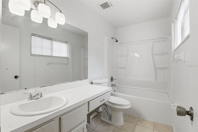 826 SW 57TH TERRACE 120Q, Gainesville, FL 32607