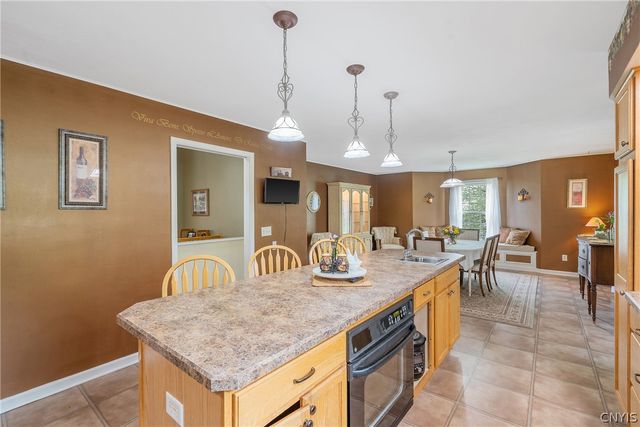 4 Kinderwood Drive, Marcellus, NY 13108