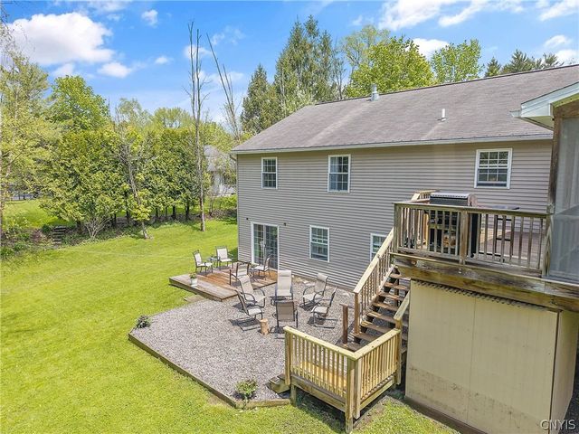 4 Kinderwood Drive, Marcellus, NY 13108