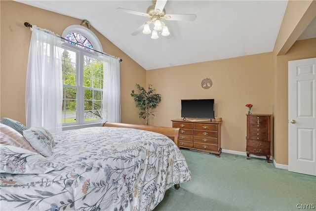 4 Kinderwood Drive, Marcellus, NY 13108