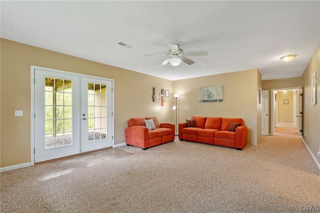 4 Kinderwood Drive, Marcellus, NY 13108