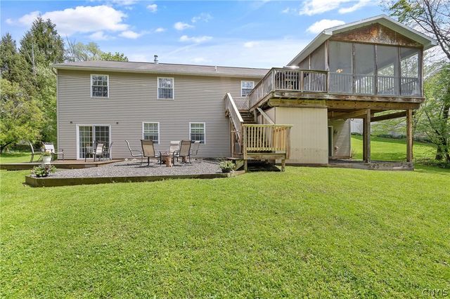 4 Kinderwood Drive, Marcellus, NY 13108