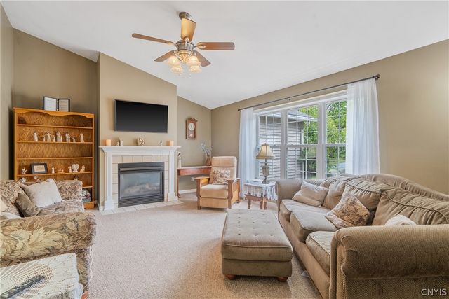 4 Kinderwood Drive, Marcellus, NY 13108