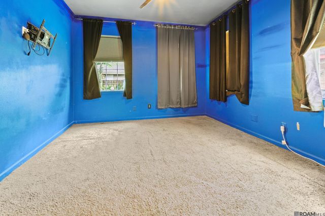 1031 S 16th St, Baton Rouge, LA 70802