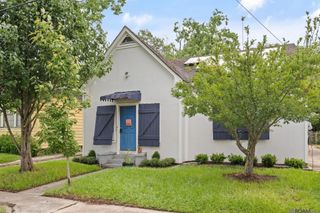 1031 S 16th St, Baton Rouge, LA 70802