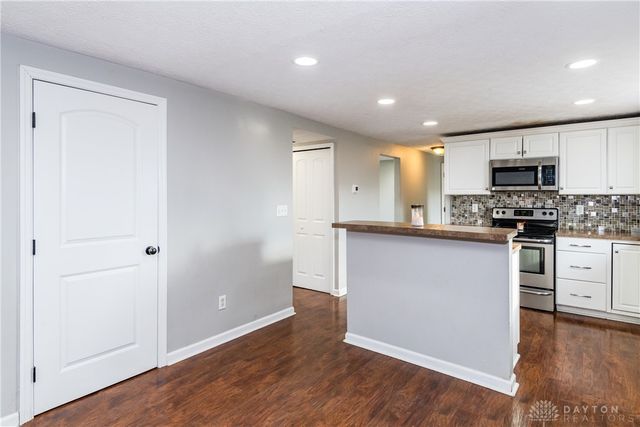 6730 Alter Road, Dayton, OH 45424