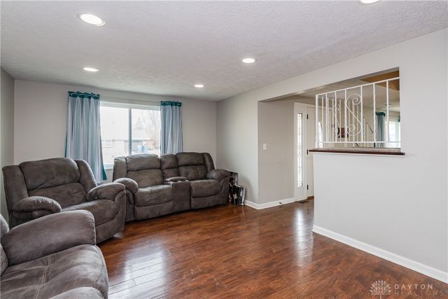 6730 Alter Road, Dayton, OH 45424