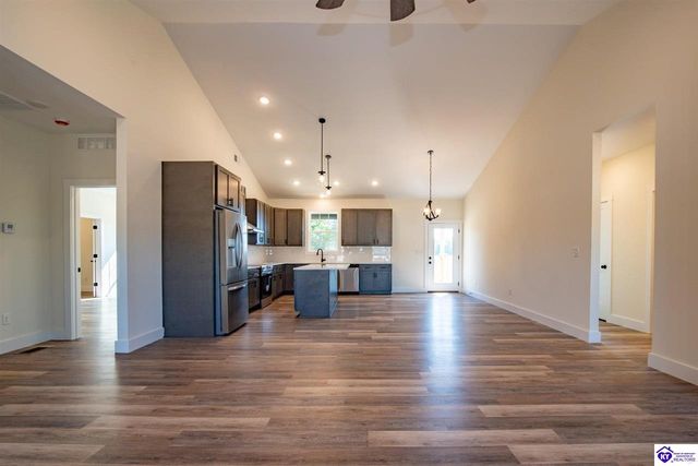 239 Sangria Ct, Vine Grove, KY 40175
