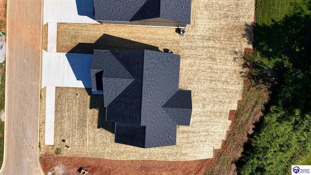 239 Sangria Ct, Vine Grove, KY 40175