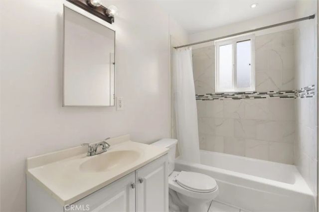 1467 W I Street, Wilmington, CA 90744