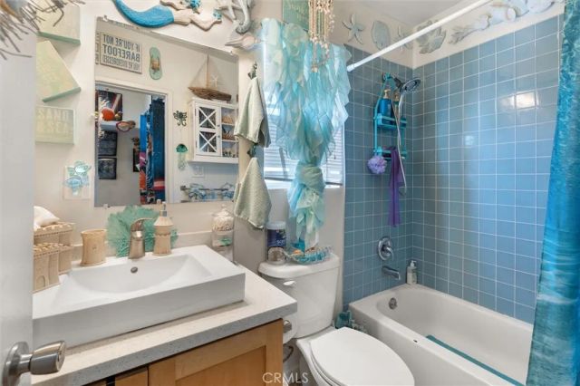 1467 W I Street, Wilmington, CA 90744