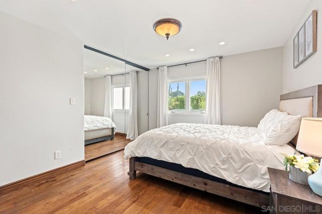 7964 Prospect Place, La Jolla, CA 92037