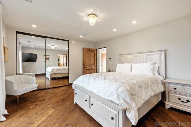 7964 Prospect Place, La Jolla, CA 92037