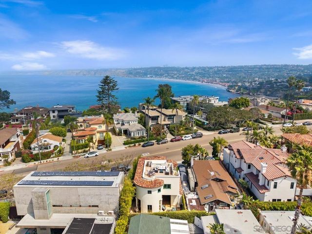 7964 Prospect Place, La Jolla, CA 92037