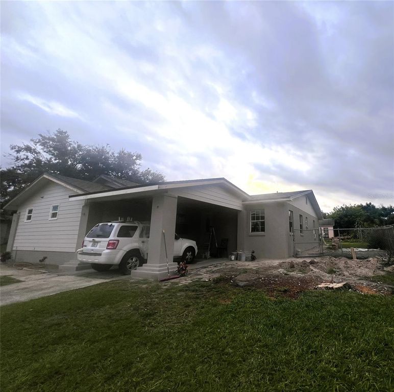 1104 LAKESHORE DRIVE, Lakeland, FL 33805