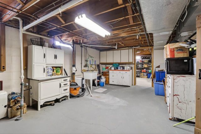 910 16TH STREET SOUTH, Wisconsin Rapids, WI 54494